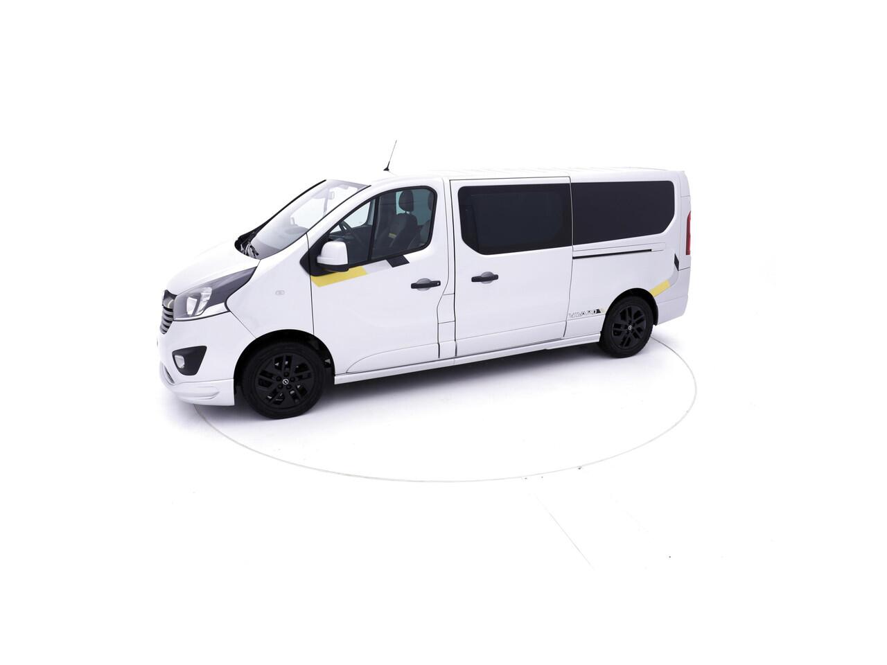 Opel VIVARO 1.6 CDTI L2H1 Dubbele cabine irmscher # 174 luxe leder navi cruise lease 437,- p/md