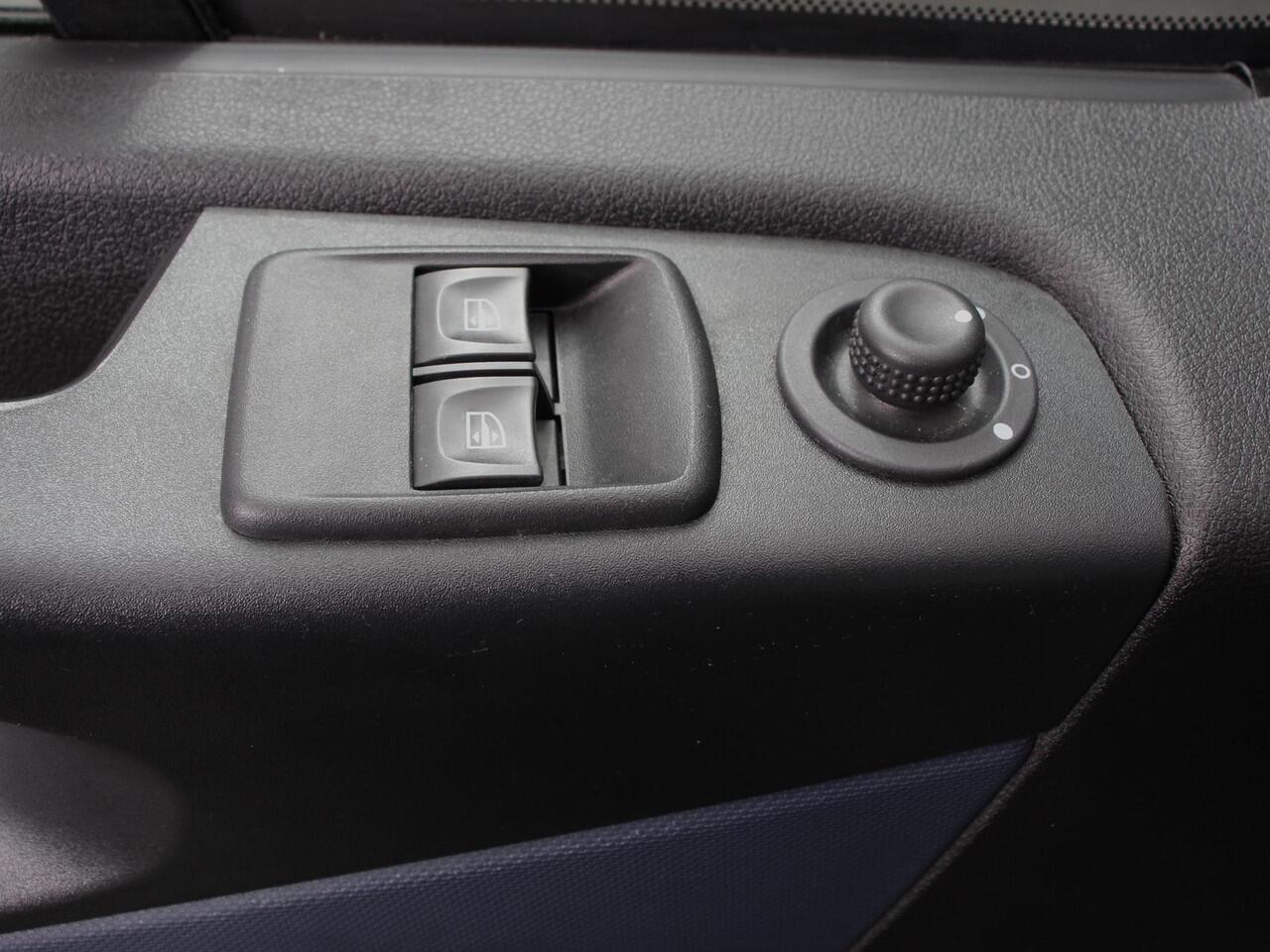 Opel VIVARO Combi 1.6 CDTI L2H1 8-Persoons PERSONENBUS Incl. BTW/Bpm | Airco | Bluetooth | Lang |