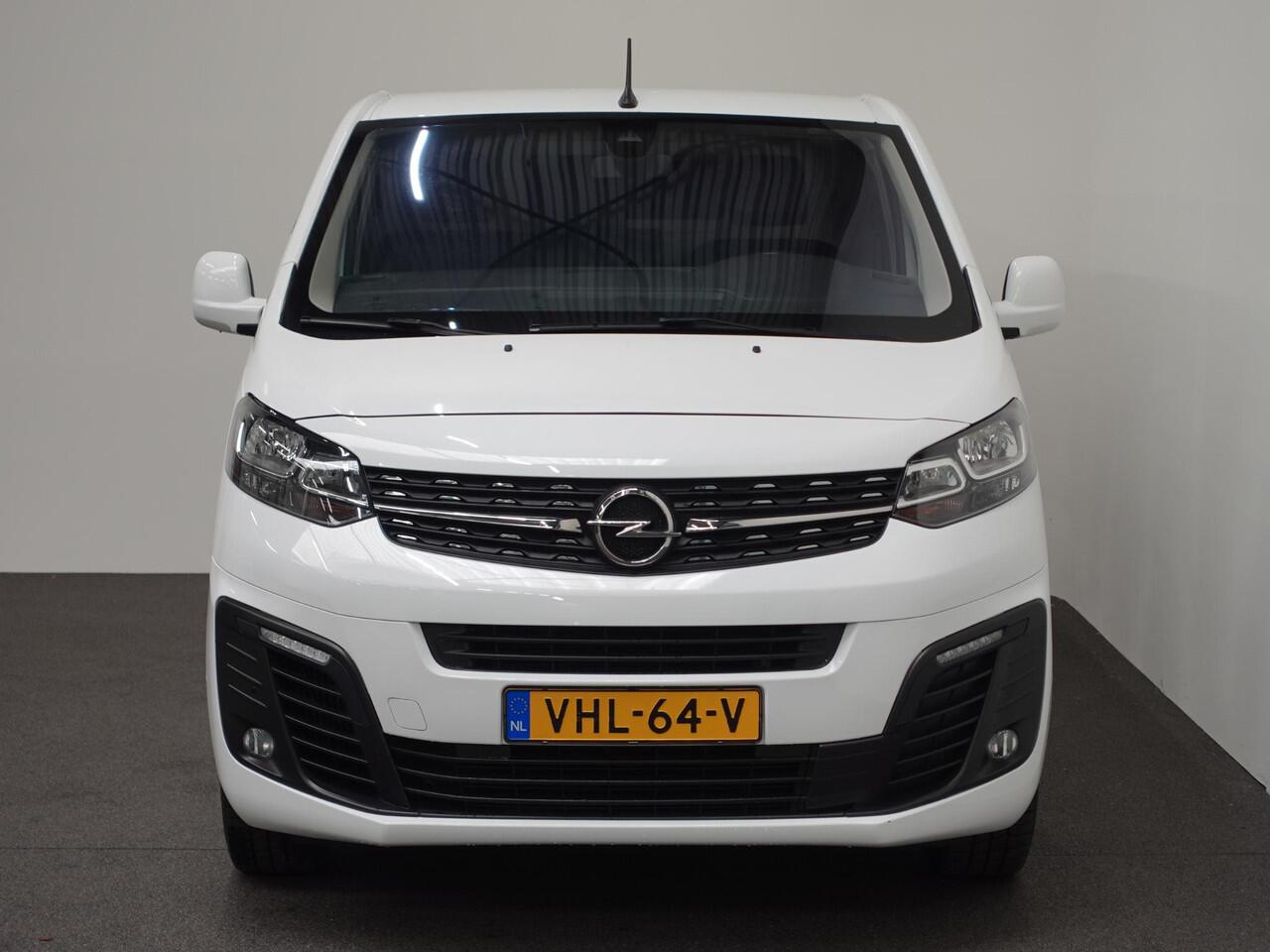 Opel VIVARO 1.5 CDTI L2H1 Innovation Motorprobleem Navigatie Camera Apple Carplay Cruise control Airco 3-Zits Euro6