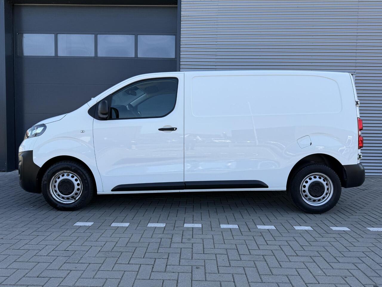 Opel VIVARO 1.5 CDTI L2H1 Edition ?3-Persoons ?Airco ?Cruise ?Bluetooth telefoon ?Parkeersensoren ?Schuifdeur Rechts