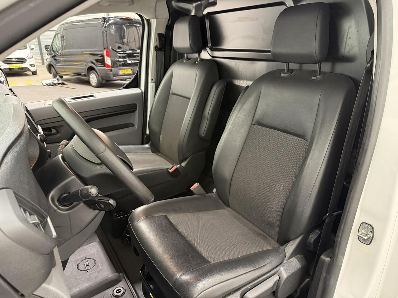 Opel VIVARO 1.5 CDTI L3H1 Edition Airco Cruise Control Navi Carplay Sidebars