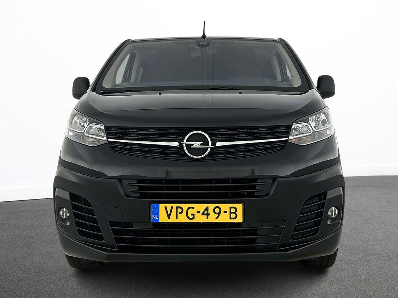 Opel VIVARO 145 pk 2.0 CDTI L3H1 Dubbele Cabine Edition Automaat Trekhaak Cruise Control Navigatie Carplay