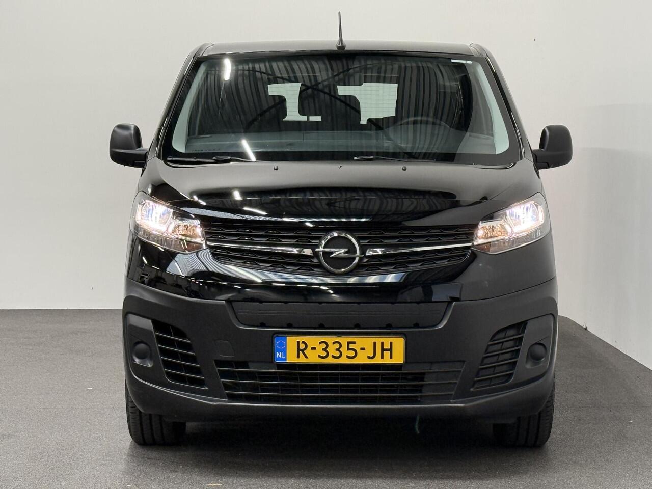 Opel VIVARO Vivaro-e Combi L3H1 75 kWh Opel Vivaro-e Combi 75-kWh L3H1 9-persoons PERSONENBUS Airco| Navi| PDCA