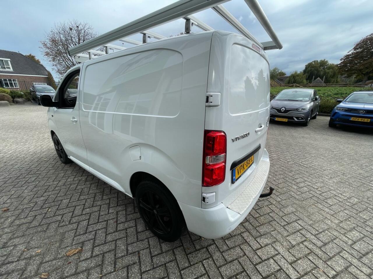Opel VIVARO 2.0 CDTI L1H1 Edit, 145pk Aut, Nav, Carplay, Imperiaal, Lm velg