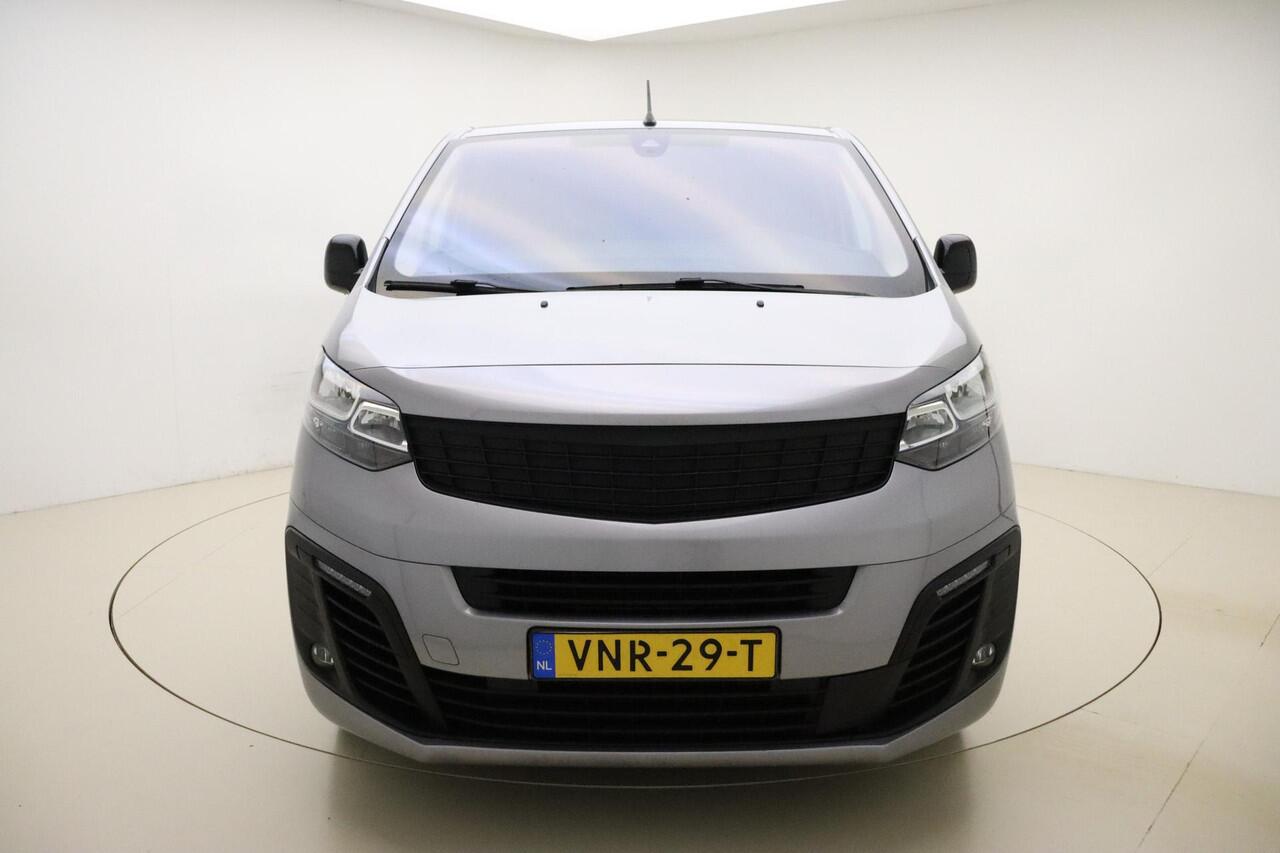 Opel VIVARO 2.0 CDTI L3H1 Innovation 180 PK Automaat | Navigatie | Climate Control | Camera | Lichtmetalen velgen | Side Bars