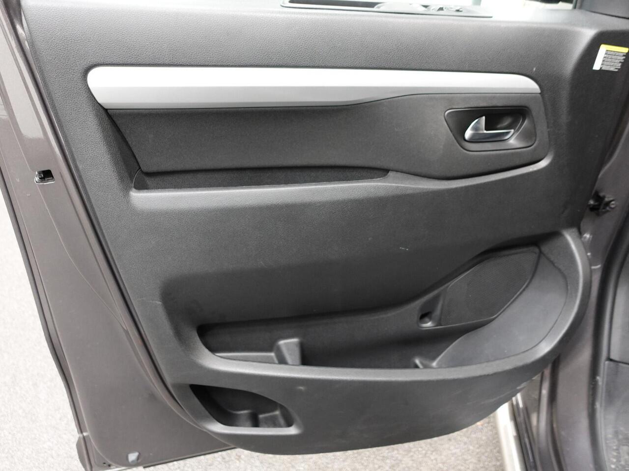 Opel VIVARO 2.0 BlueHDi 145PK L3 Automaat Airco Bluetooth Cruise Control Trekhaak Sidebars