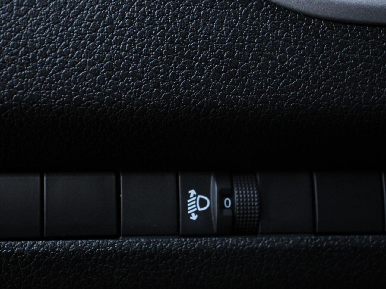 Opel VIVARO 2.0 CDTI 145 pk Automaat L3 Dubbele Cabine Edition | Climate Control | Navigatie | Cruise Control | PDC+Camera | Trekhaak