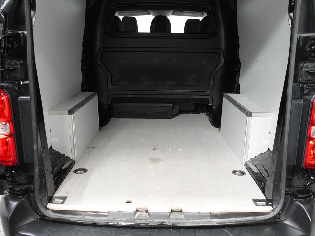 Opel VIVARO 2.0 CDTI L3H1 Dubbele Cabine Edition Automaat Airco Navi Cruise Control Apple Carplay Trekhaak