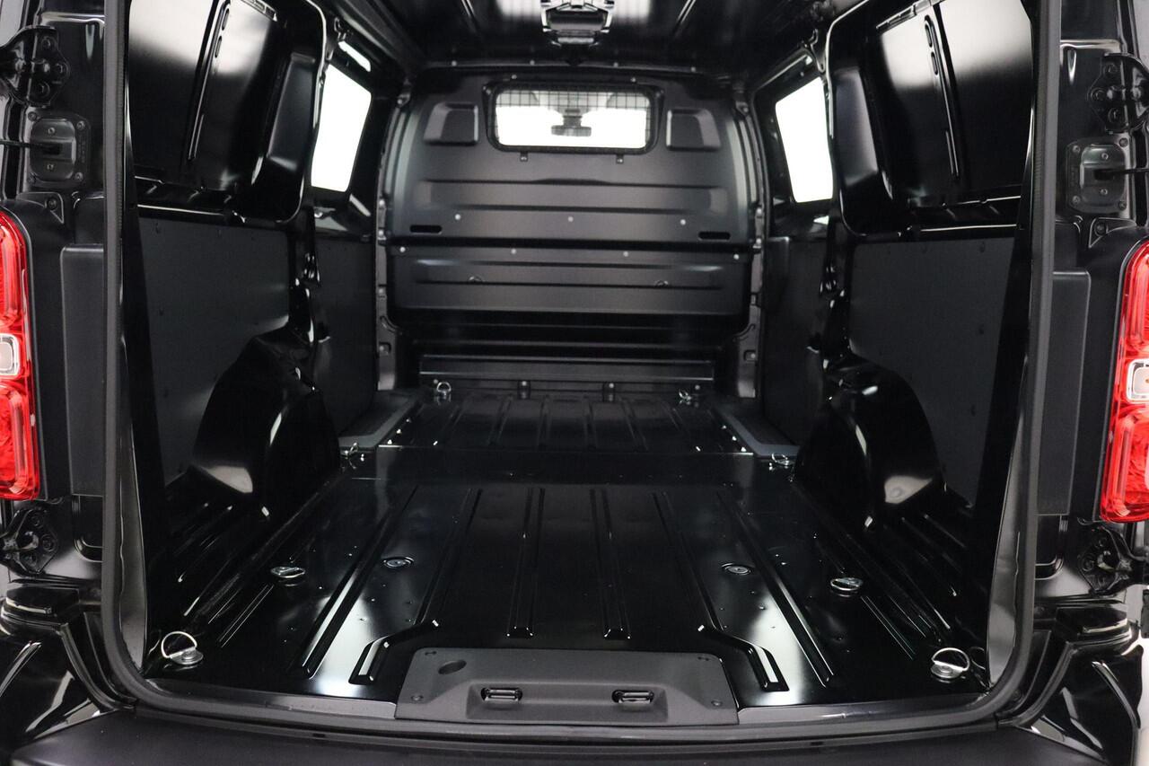 Opel VIVARO Electric L3 75 kWh | Navigatie | Camera | Climate control | Keyless | Trekhaak | Passagiersstoel | Dichte ramen mogelijk!