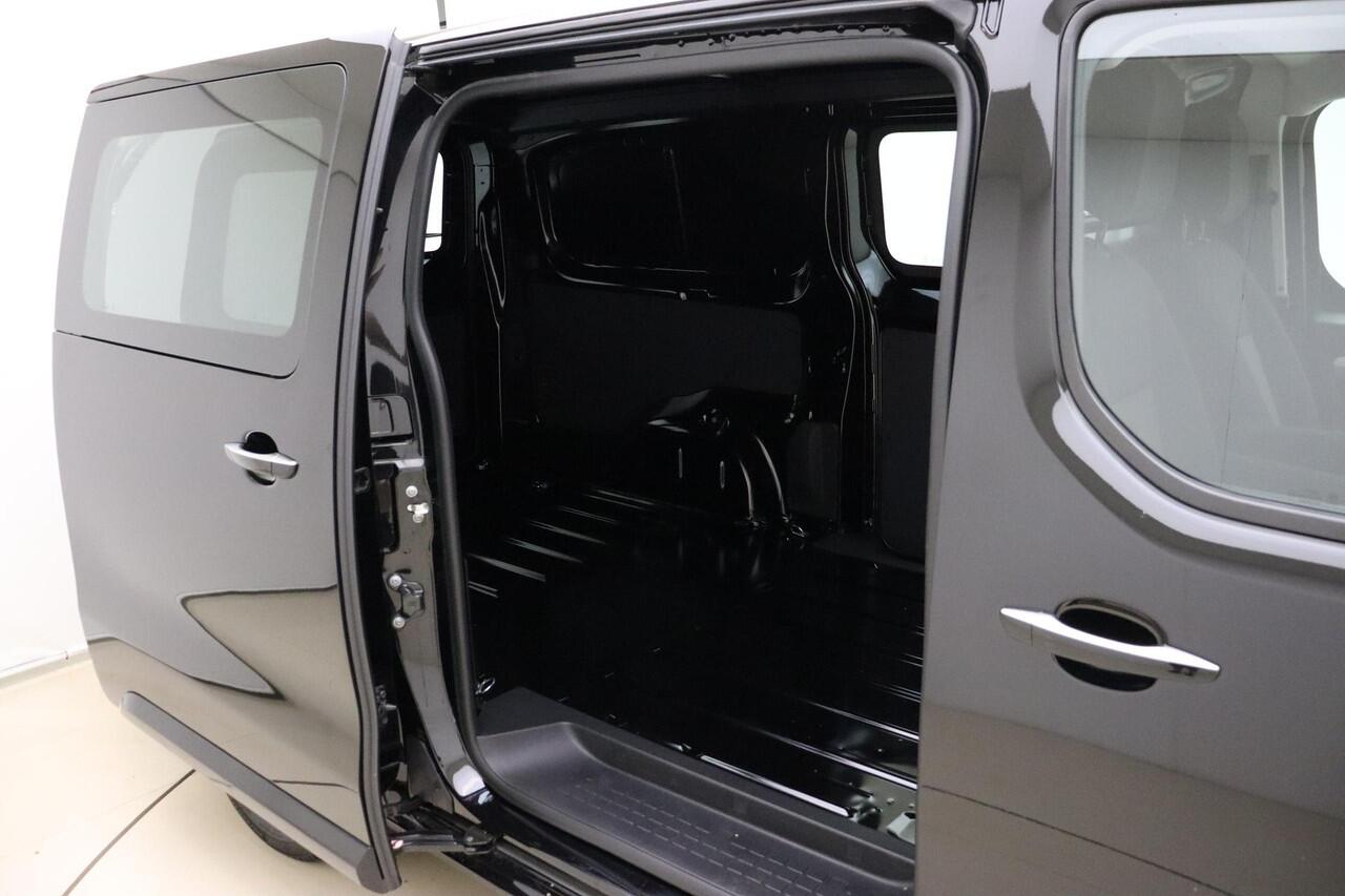 Opel VIVARO Electric L3 75 kWh | Navigatie | Camera | Climate control | Keyless | Trekhaak | Passagiersstoel | Dichte ramen mogelijk!