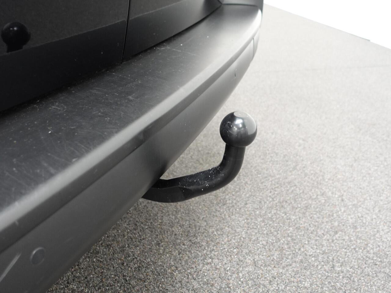 Opel VIVARO 145pk L3H1 Automaat Navigate Trekhaak Cruise control Apple Carplay Camera