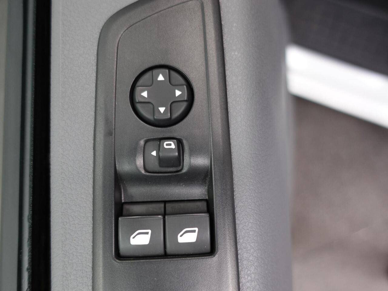 Opel VIVARO 2.0 CDTI L2H1 145PK Edition Automaat Airco App connect Trekhaak Navigatie Cruise