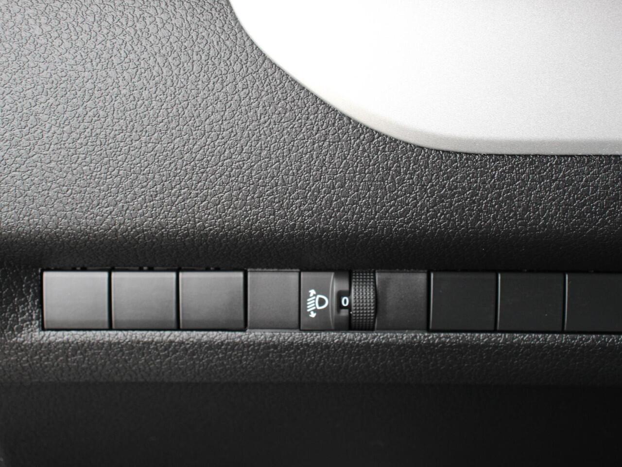 Opel VIVARO 2.0 CDTI Automaat 145 pk L3H1 Dubbele Cabine | Navigatie | Trekhaak | Airco | Parkeer sensoren | Betimmering