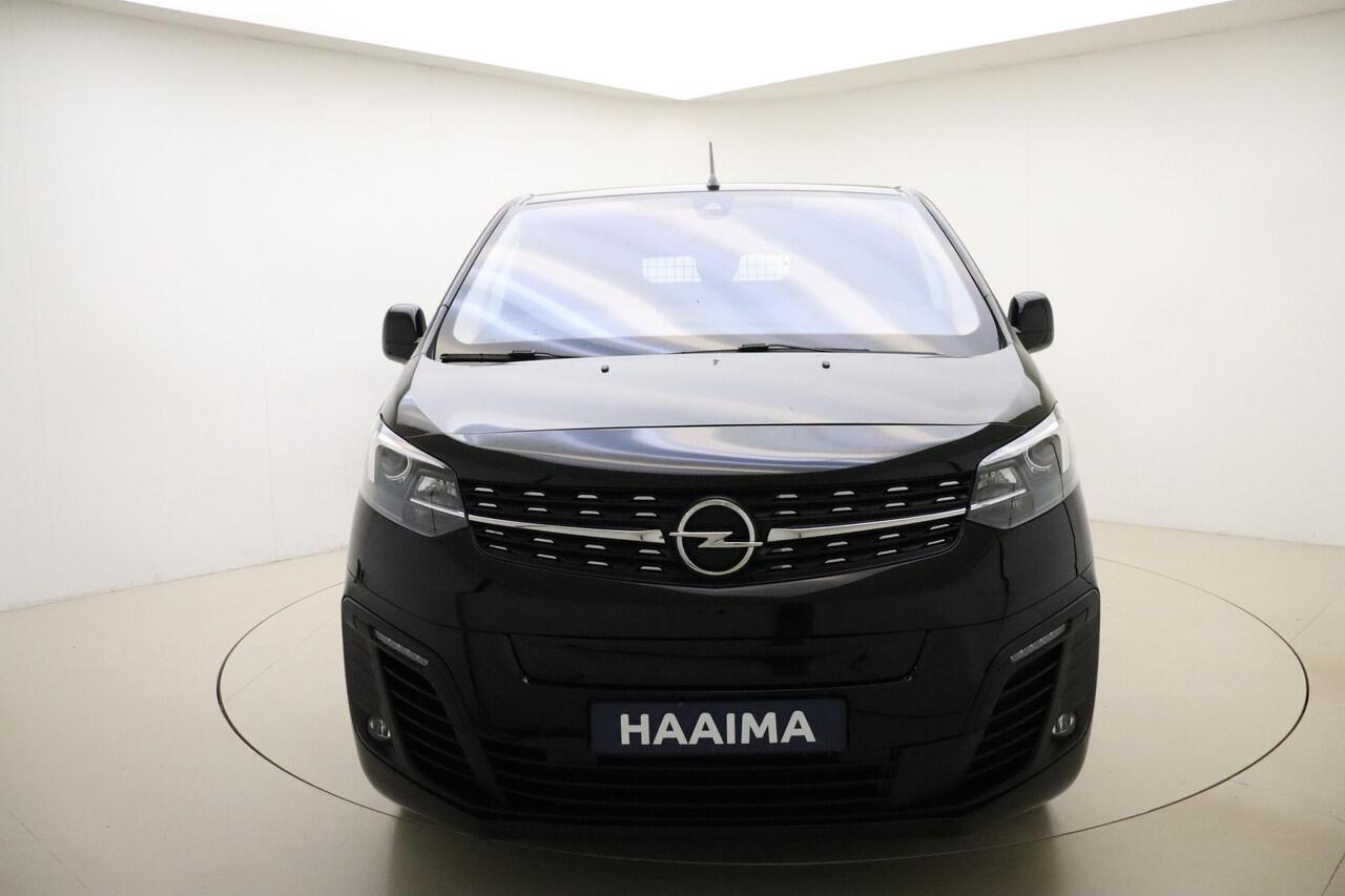 Opel VIVARO Electric L3 75 kWh | Navigatie | Camera | Climate control | Keyless | Trekhaak | Passagiersstoel | Dichte ramen mogelijk!