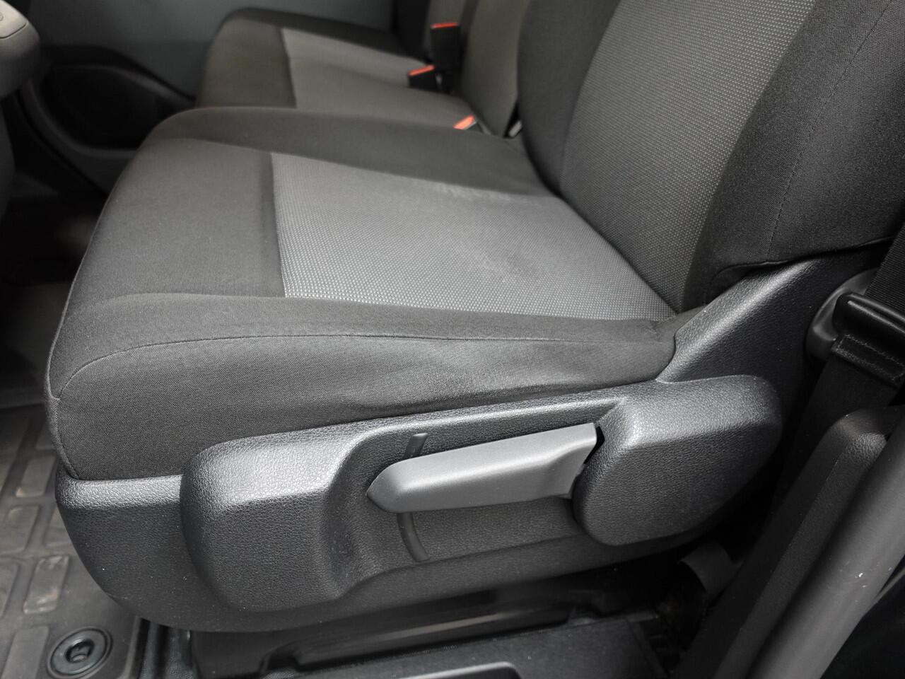 Opel VIVARO 2.0 CDTI L3H1 Edition Automaat Airco ECC Navigatie Cruise Control PDC+Camera Trekhaak