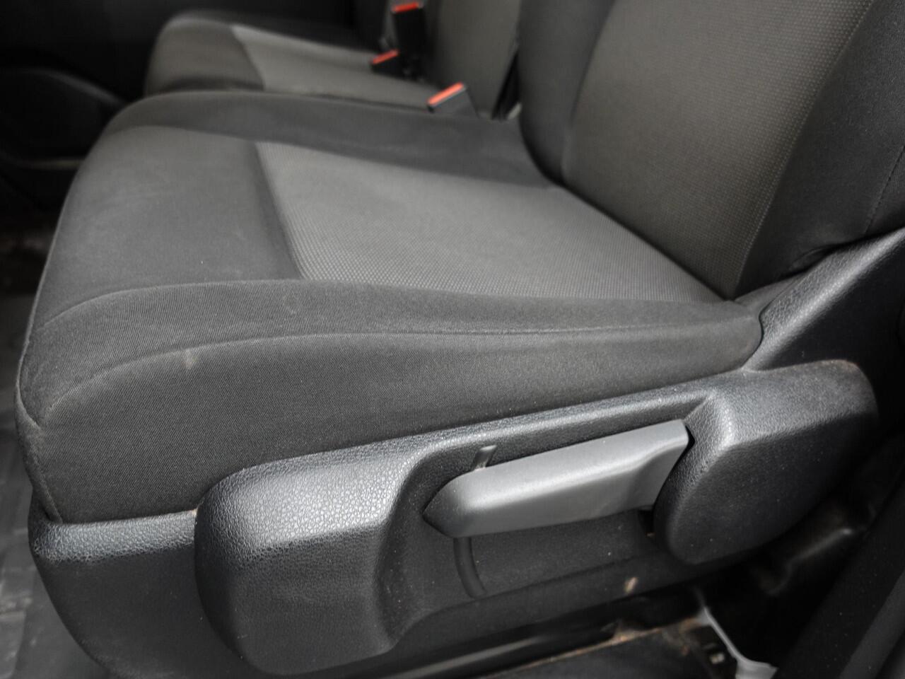 Opel VIVARO 2.0 CDTI Aut. 145 pk L3H1 Edition 3-zits Airco Navi Bluetooth Trekhaak