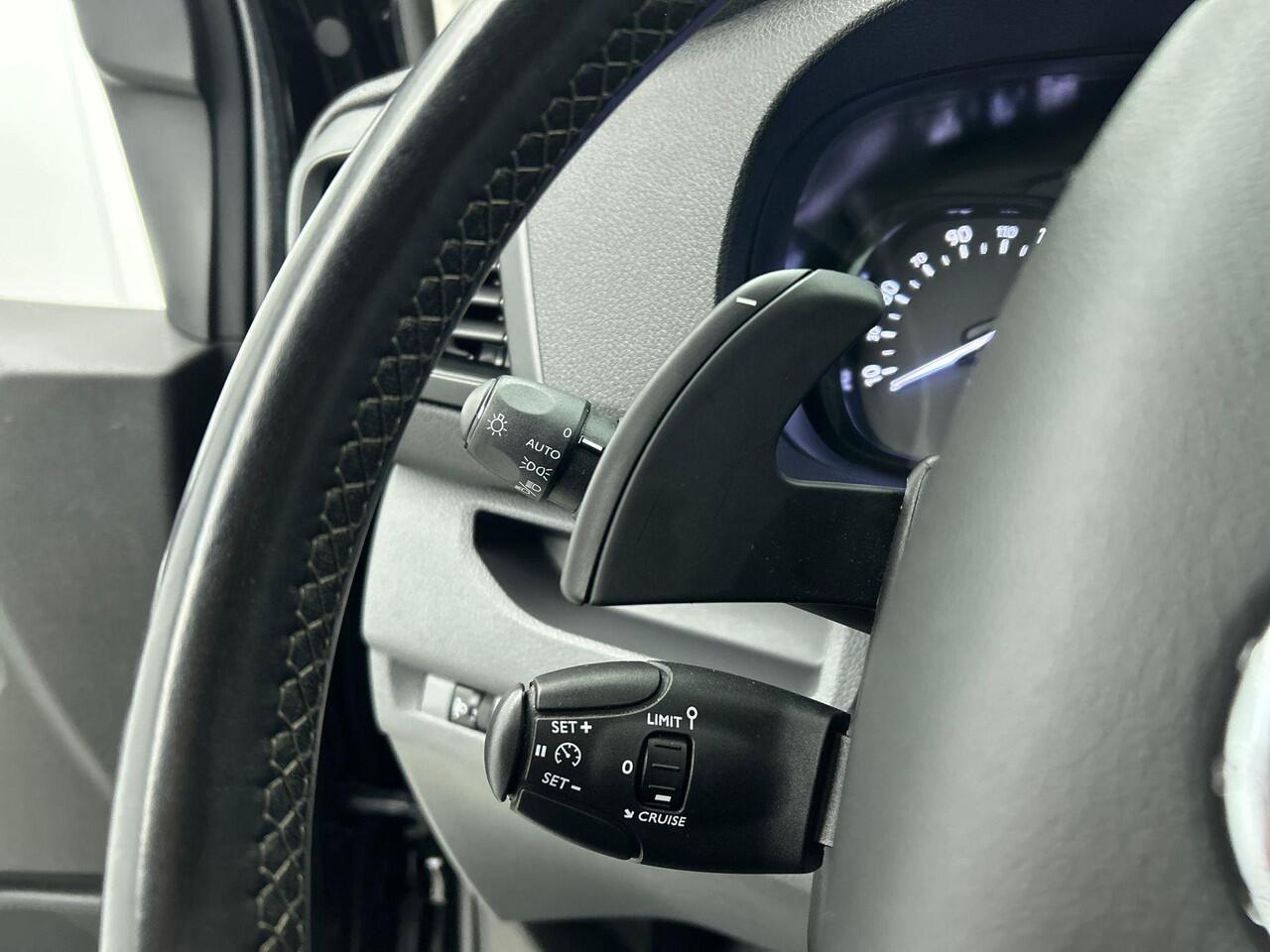 Opel VIVARO L3H1 145pk Automaat Dubbele Cabine Edition | Navigatie | Airco | Trekhaak | Betimmering