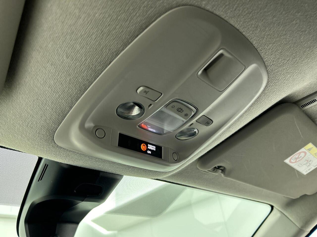 Opel VIVARO 2.0 145 pk L3H1 Edition Automaat Navigatie Cruise control Camera Airco Trekhaak