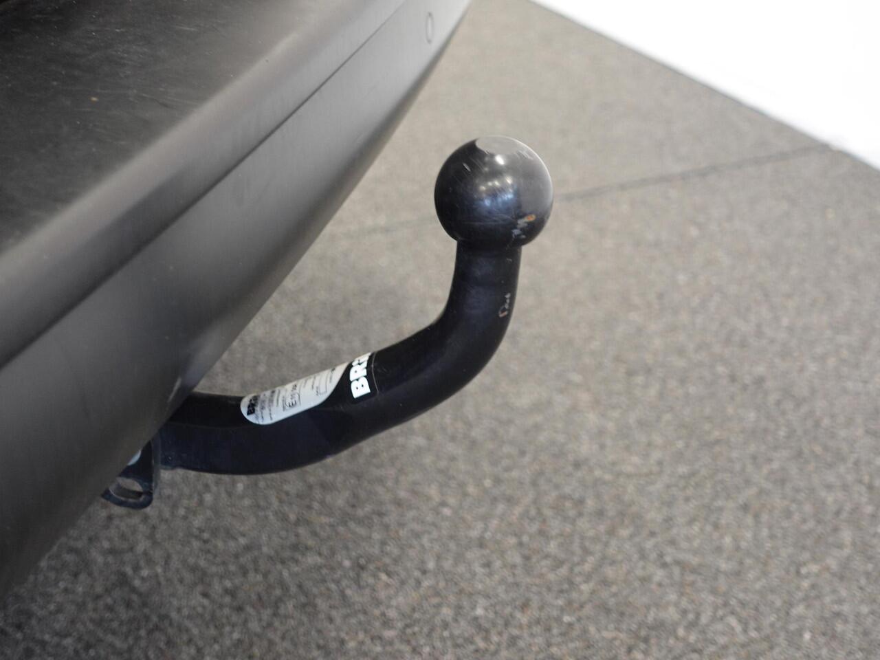 Opel VIVARO 2.0 BlueHDi 145PK L3 Automaat Airco Navigatie Trekhaak Cruise control