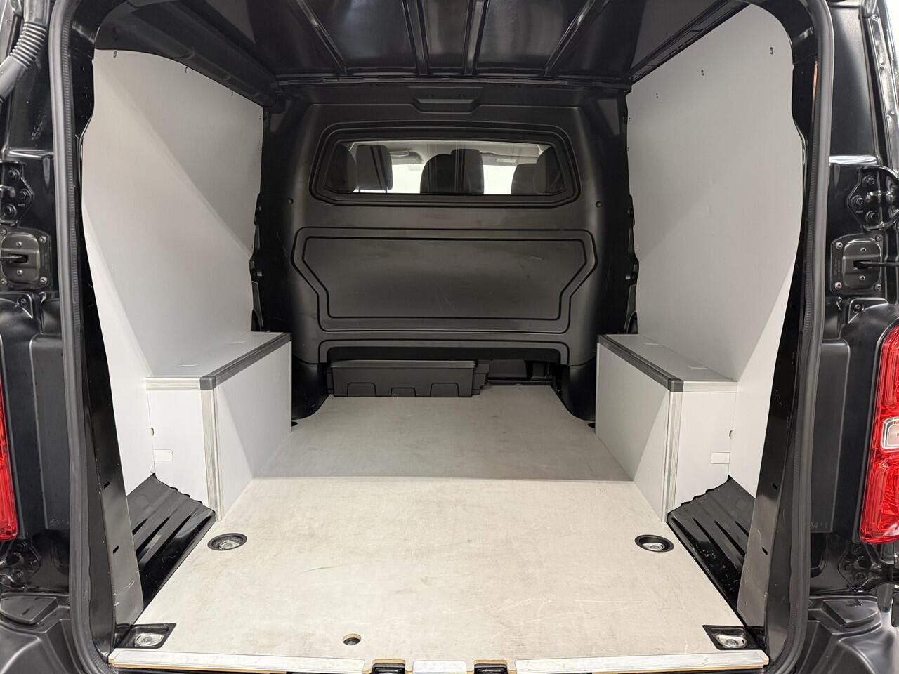 Opel VIVARO 2.0 CDTI L3H1 Dubbele Cabine Edition 6-zits Airco Navi Trekhaak Cruise Control 6-ZITS