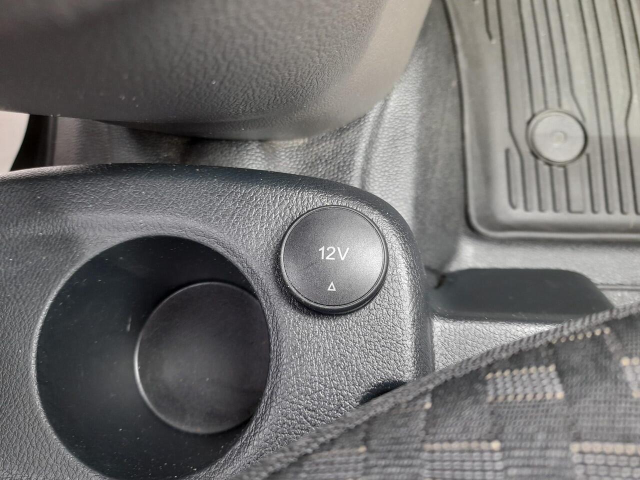 Opel VIVARO 2.0 CDTI 145PK L2H1 Edition Automaat Airco Navigatie Bluetooth Cruise Trekhaak