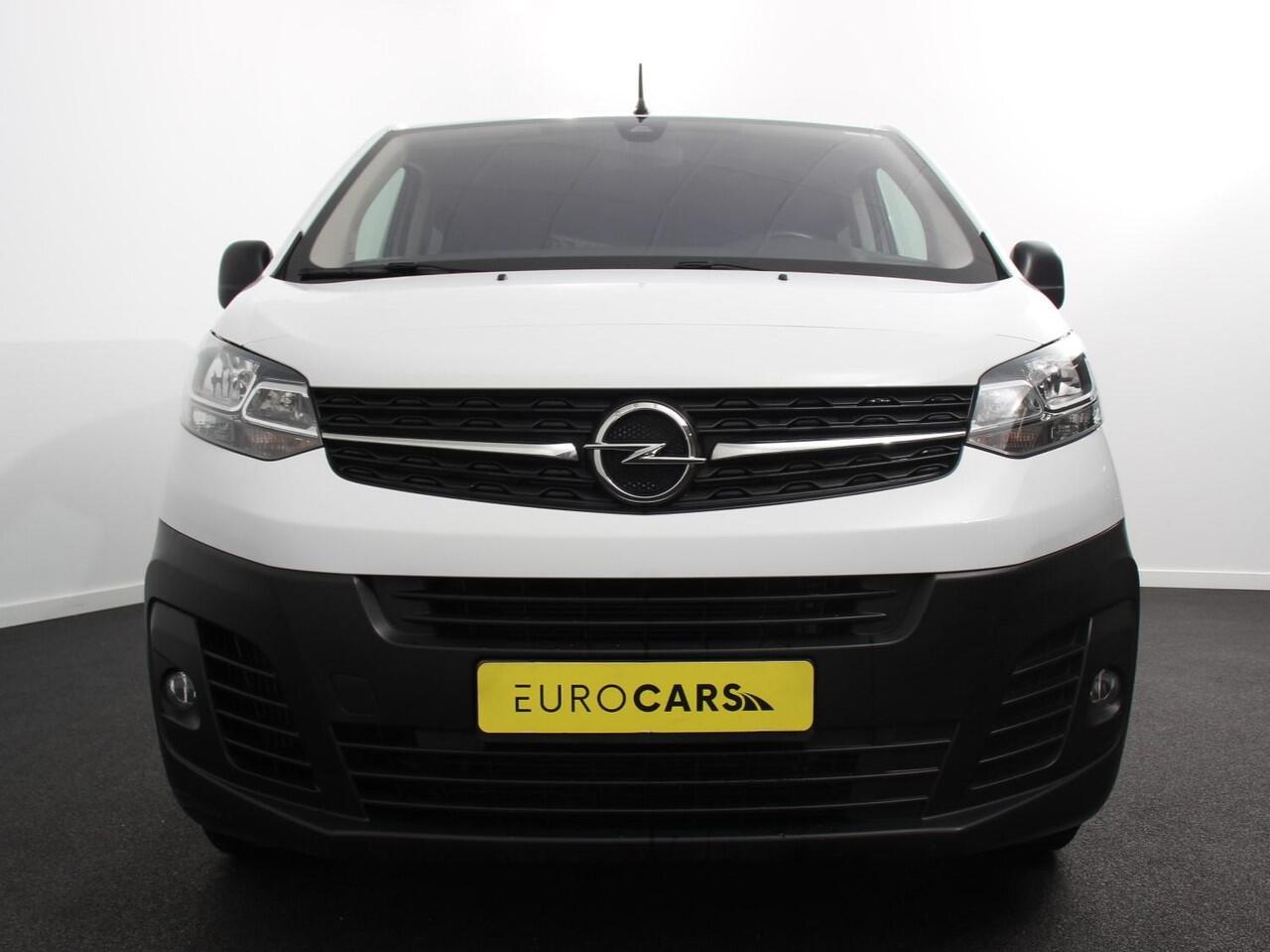 Opel VIVARO 2.0 CDTI Automaat 145 pk L3H1 Dubbele Cabine | Navigatie | Trekhaak | Airco | Parkeer sensoren | Betimmering