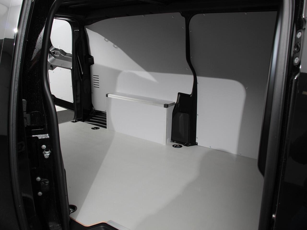 Opel VIVARO 2.0 BlueHDi 180PK L3 Automaat BPM VRIJ! Apple Carplay / Android Auto imperiaal Parkeersensoren V+A Trekhaak Camera Navigatie Cruise Control LED koplampen houten afwerking laadruimte