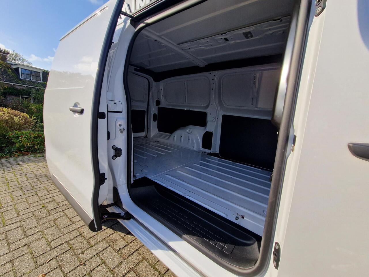 Opel VIVARO 2.0 Diesel 145 L3 | Airco & Cruise Control | Navigatie | Achteruit Rijd Camera |