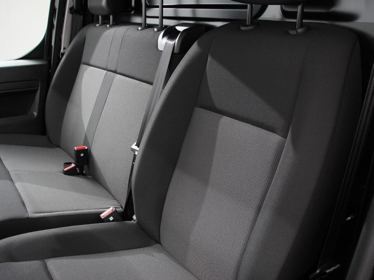 Opel VIVARO 2.0 BlueHDi 180 S&S L3 Automaat Apple Carplay / Android Auto Parkeersensoren V+A Trekhaak Camera Navigatie Cruise Control LED koplampen houten afwerking laadruimte