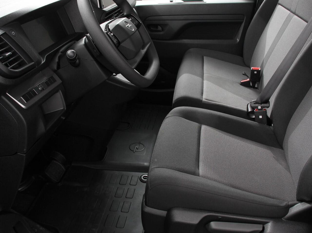 Opel VIVARO 2.0 BlueHDi 180 S&S L3 Automaat Apple Carplay / Android Auto Parkeersensoren V+A Trekhaak Camera Navigatie Cruise Control LED koplampen houten afwerking laadruimte