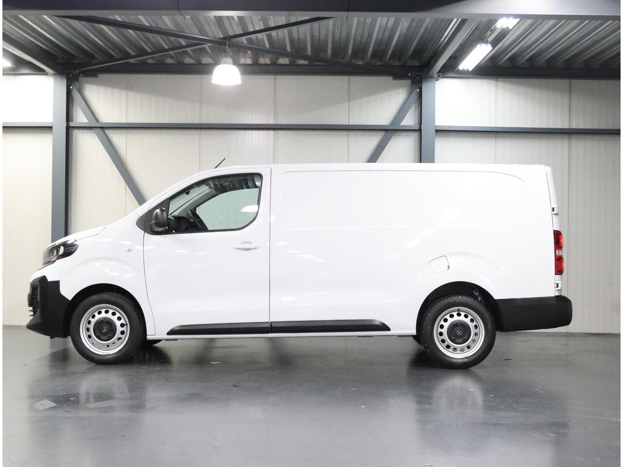 Opel VIVARO 2.0 180PK S&S L3 | 1ste eigenaar | AUTOMAAT | AppleCarPlay/AndroidAuto | Armsteun | 3 Zits | Houtenlaadvloer | Navigatie | Keyless | Stuurverwarming | Climate Control | Cruise Control | Parkeersensoren |