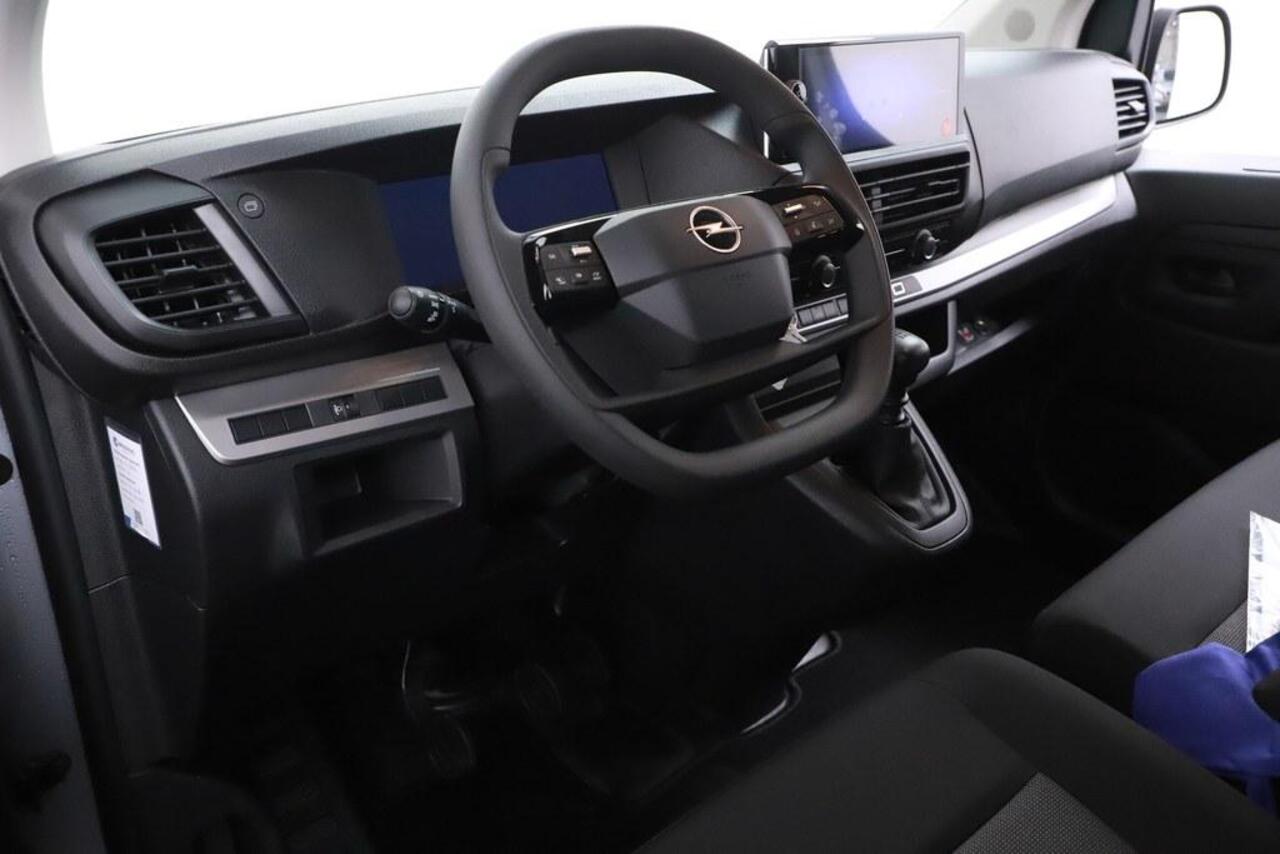 Opel VIVARO 2.0D 145pk L3 BPM VRIJ! Trekhaak/Camera/Carplay Dubbele Schuifdeur/Vloer en Wand betimmering BPM VRIJ!