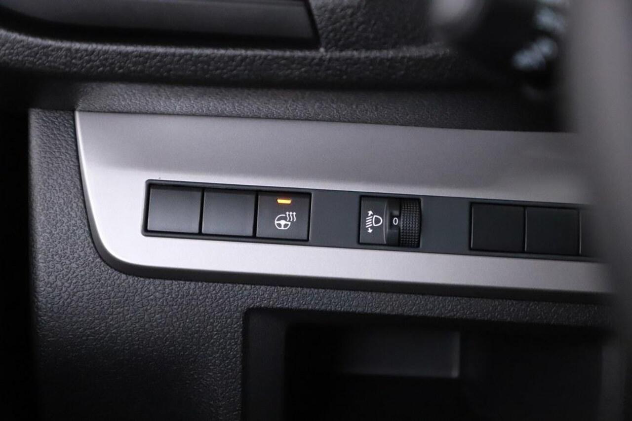 Opel VIVARO 2.0 D. 145 pk L3 Winterpakket/Camera/Trekhaak Dubbele Schuifdeur/Vloer en Wand betimmering BPM VRIJ!