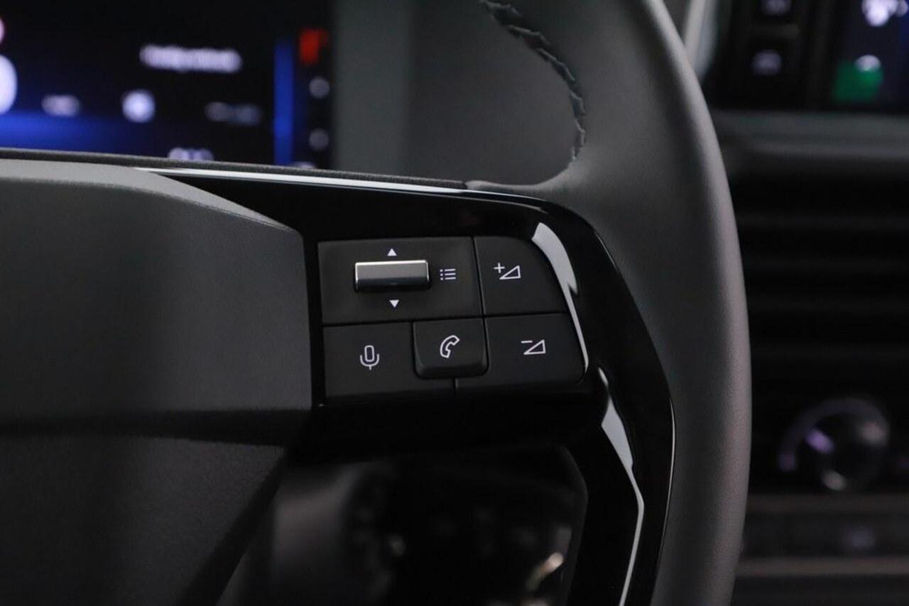 Opel VIVARO 2.0 D 145pk L3 Winterpakket/Trekhaak/Camera Dubbele Schuifdeur/Vloer en Wand betimmering BPM VRIJ!