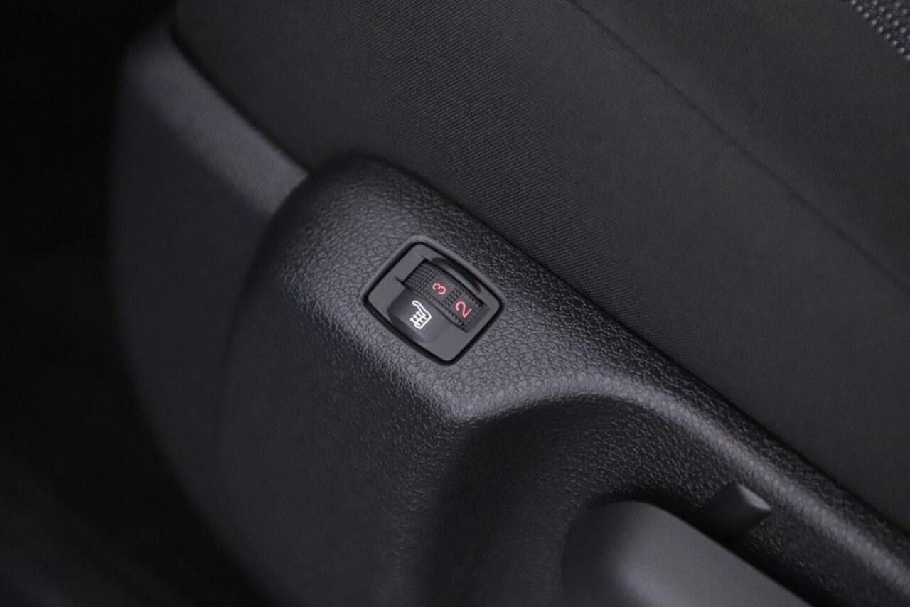 Opel VIVARO 2.0 D 145pk L3 Winterpakket/Trekhaak/Camera Dubbele Schuifdeur/Vloer en Wand betimmering BPM VRIJ!