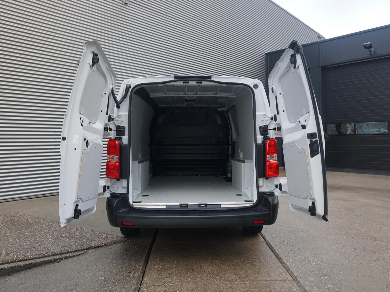 Opel VIVARO L3 2.0D 180 PK. Automaat | BPM-vrij | Navigatie incl. Apple Carplay | parkeersensoren voor & achter | dodehoekwaarschuwing | Climate Control | Keyless Entry en Start/Stop