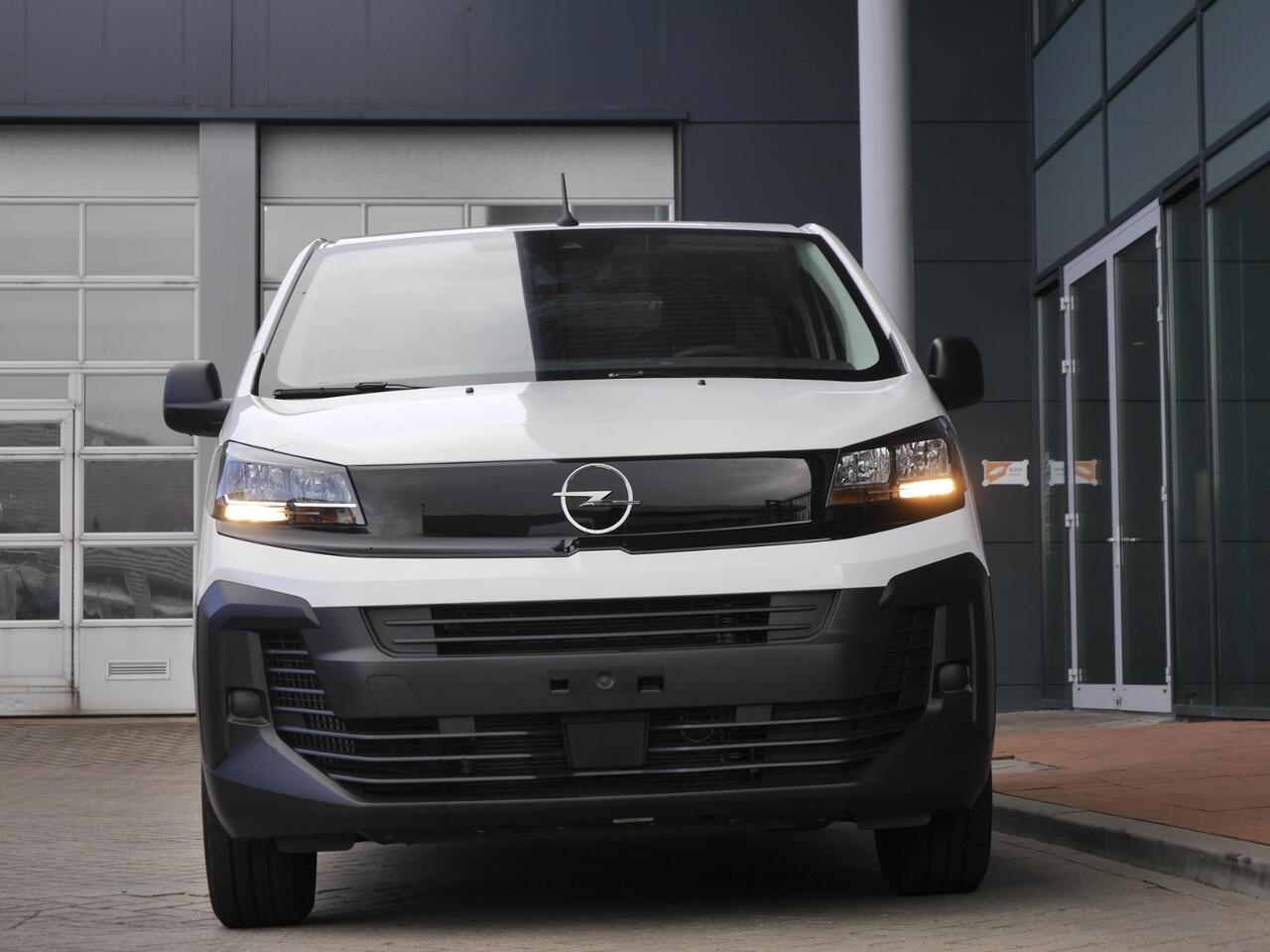 Opel VIVARO 2.0 Diesel 145 L3 | Lage km.stand | 3 Zits Parkeersensoren achter | Regensensor | Achterdeuren met ramen | Airco | Digtitaal instrumentenpaneel | Trekhaakvoorbereiding