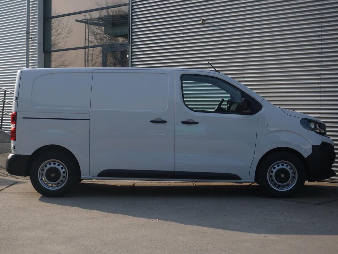 Opel VIVARO Electric L2 75 kWh | 8 jaar garantie | e-PTO 400V | navigatie incl. Apple Carplay | camera | rijklaarprijs