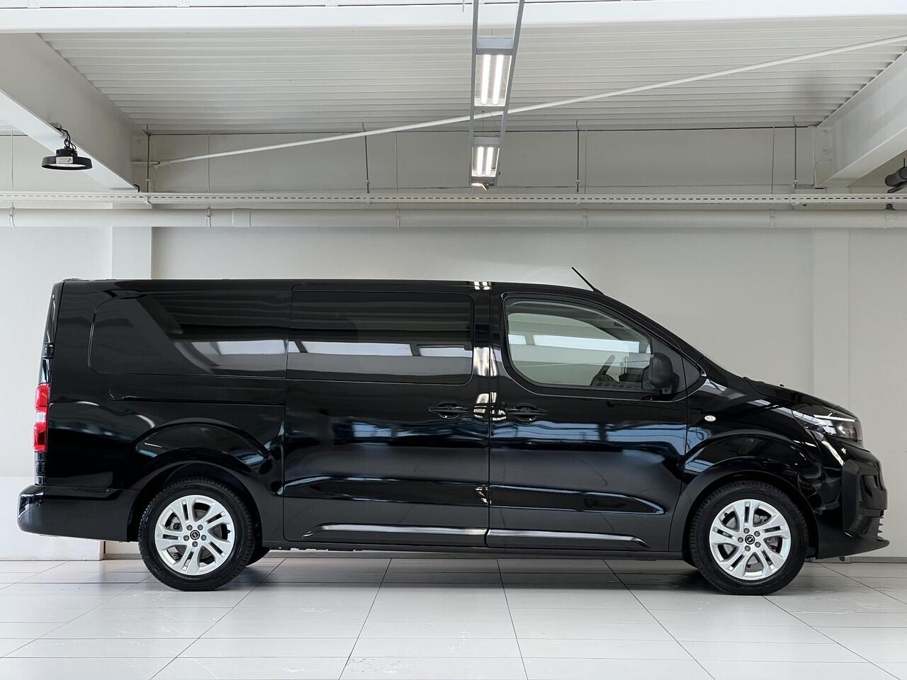 Opel VIVARO Electric 75 kWh | Dubbele cabine | 0% rente | 8 jaar garantie | Dynamic Comfort NAV pakket | Winterpakket | Exterieur Pakket | 2x schuifdeur | Lichtmetalen velgen | rijklaarprijs