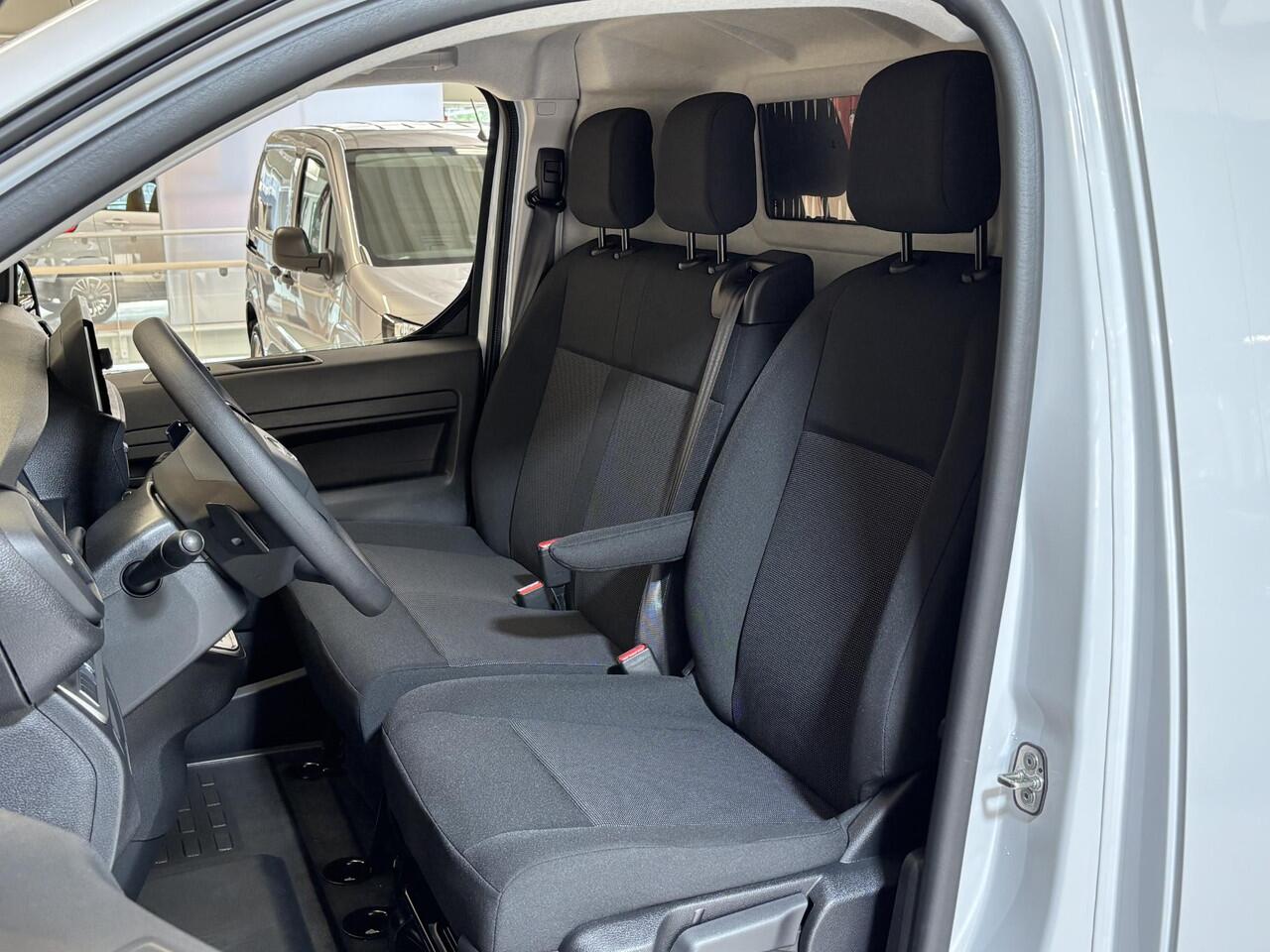 Opel VIVARO Electric L3 75 kWh | 8 jaar garantie | Surround View Pakket | Dodehoek detectie | Apple Carplay | camera | parkeersensoren voor & achter | Comfort scheidingswand | rijklaarprijs