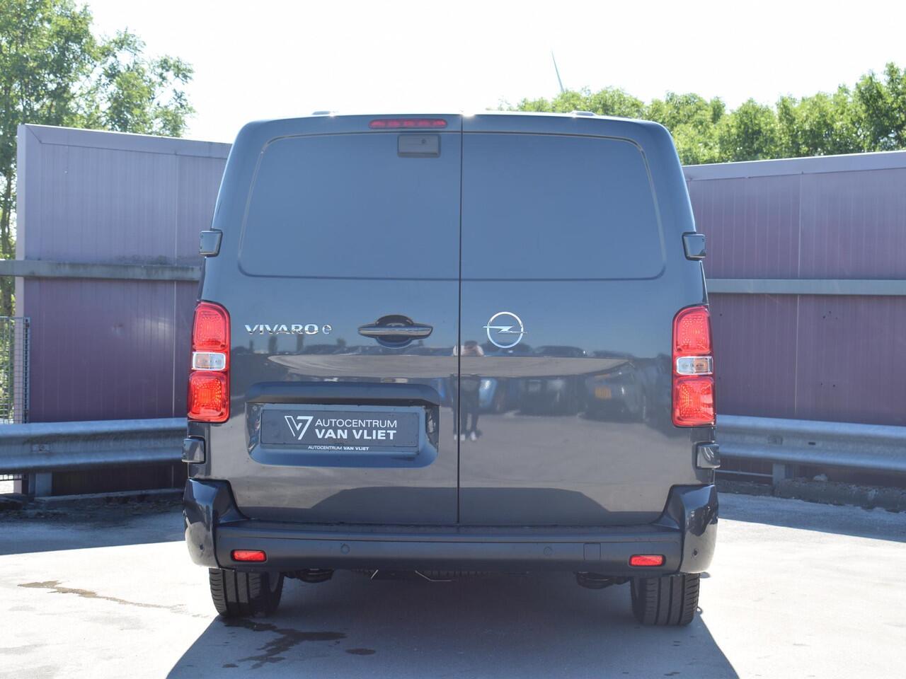 Opel VIVARO Electric 75 kWh Dubbele Cabine | 8 jaar garantie | 2x schuifdeur | Dynamic Comfort NAV Pakket | Comfort Pakket | Exterieur pakket | Winterpakket | Betimmering | LM velgen | Rijklaarprijs