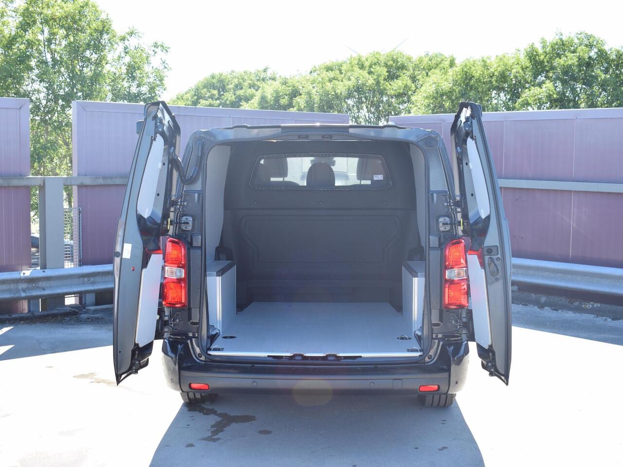 Opel VIVARO Electric 75 kWh Dubbele Cabine | 0% rente | 8 jaar garantie | 2x schuifdeur | Dynamic Comfort NAV Pakket | Comfort Pakket | Exterieur pakket | Winterpakket | Betimmering | LM velgen | Rijklaarprijs