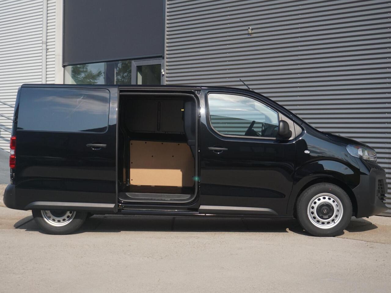 Opel VIVARO Electric L2 75 kWh | 8 jaar garantie | Apple Carplay | camera | parkeersensoren voor & achter | dodehoekwaarschuwing | Comfort tussenschot