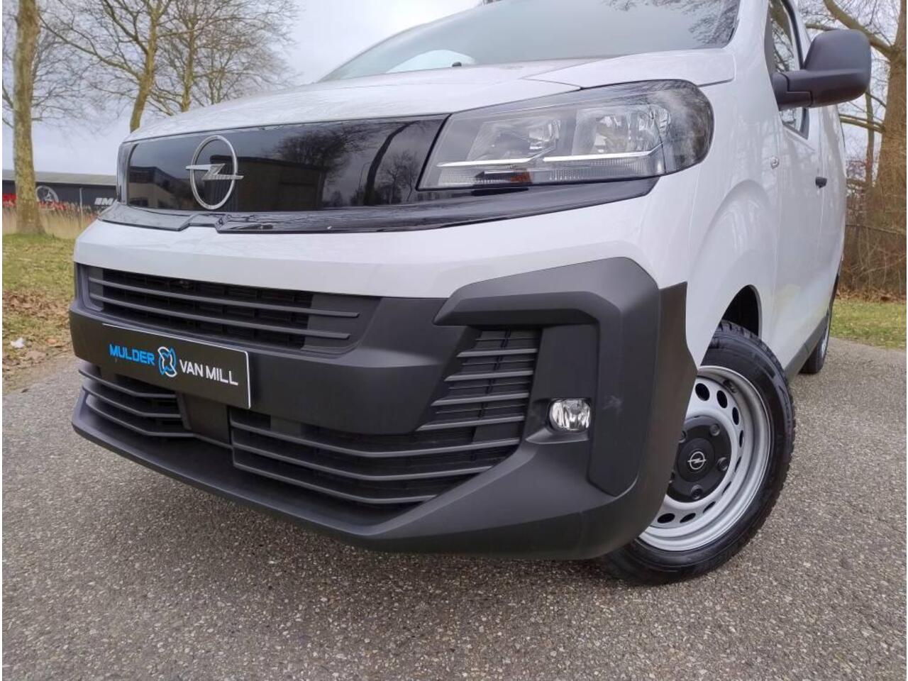 Opel VIVARO Electric L3 75 kWh 136pk | 8 jaar garantie | 0% financial lease | Multimedia | Apple Carplay | Android Auto | Achteruitrijcamera | Parkeersensoren voor en achter | Digitale cockpit | Stuurwielbediening | Tussenwand comfort met raam | Bestuurdersstoel comf