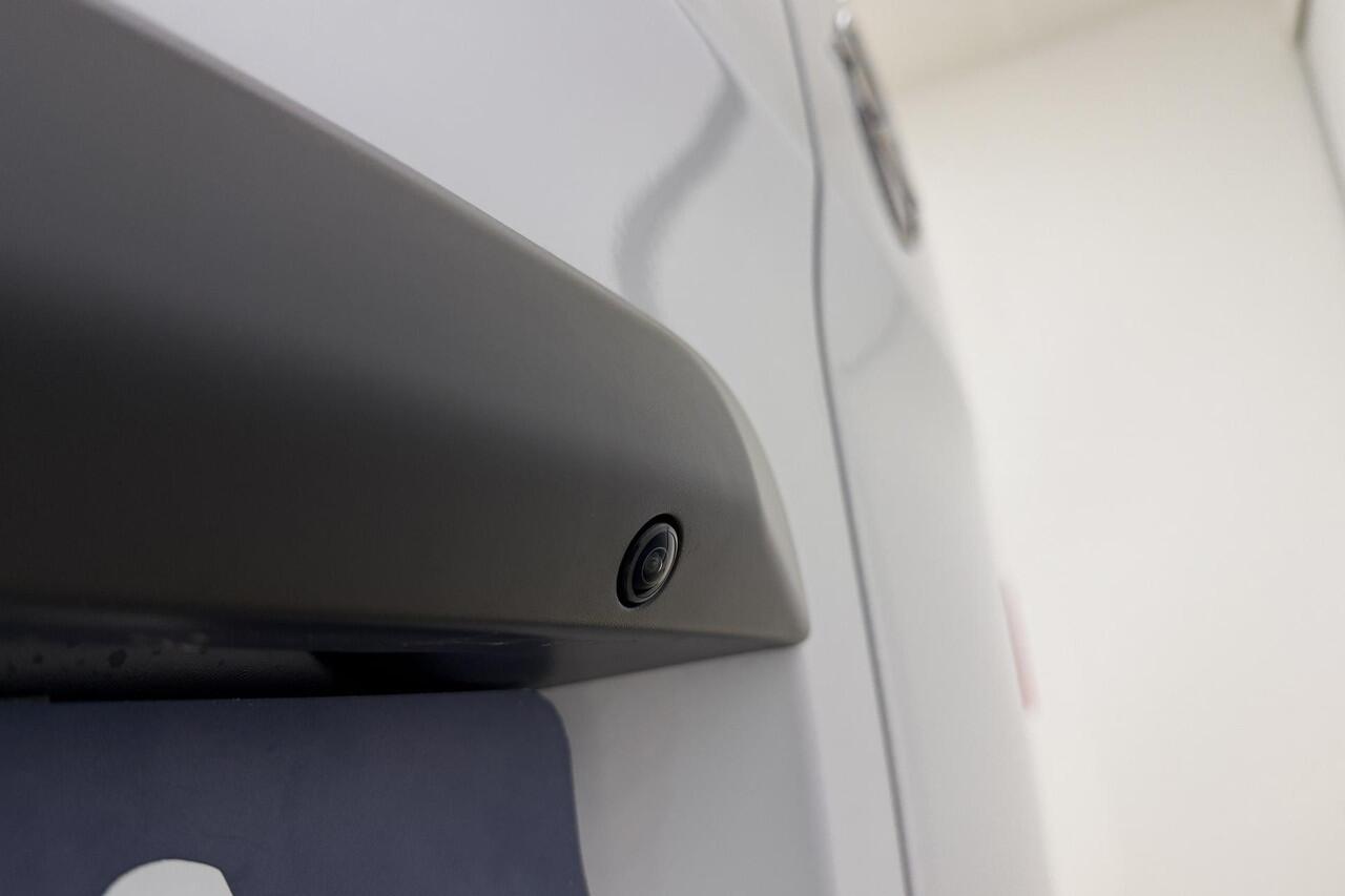 Opel VIVARO Electric L3 75 kWh | 352km Actieradius WLTP | NIEUW | Uit voorraad leverbaar! | Camera | Parkeersensoren voor/achter | Apple Carplay/Android Auto | 10'' Multimedia scherm