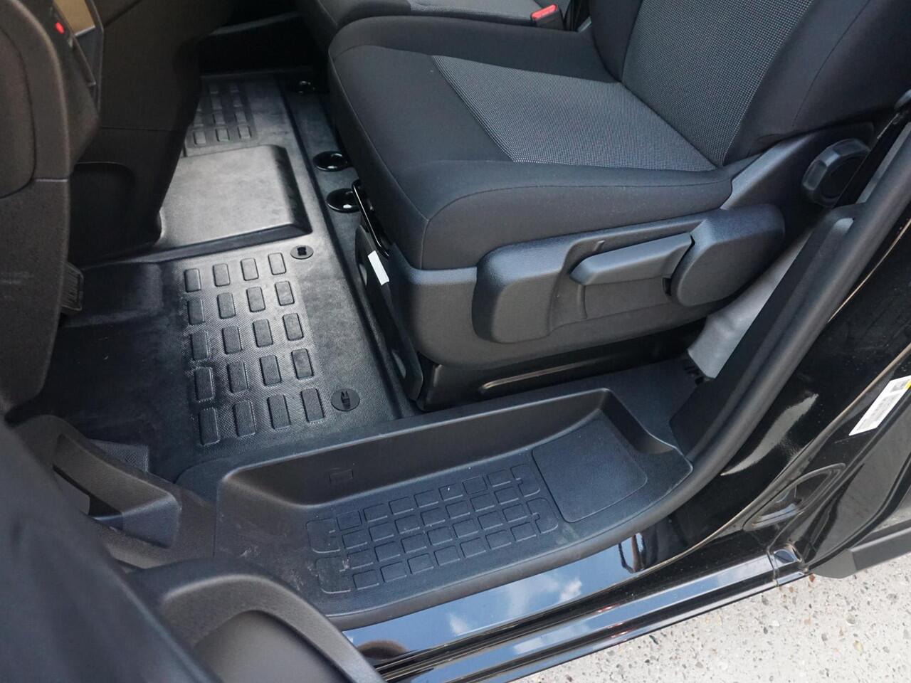 Opel VIVARO Electric L2 75 kWh | 8 jaar garantie | Apple Carplay | camera | parkeersensoren voor & achter | dodehoekwaarschuwing | Comfort tussenschot