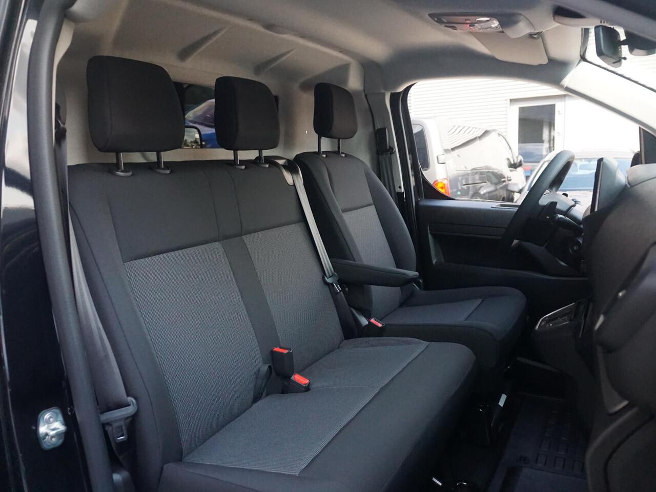 Opel VIVARO Electric L2 75 kWh | Apple Carplay | camera | parkeersensoren voor & achter | dodehoekwaarschuwing | Comfort tussenschot