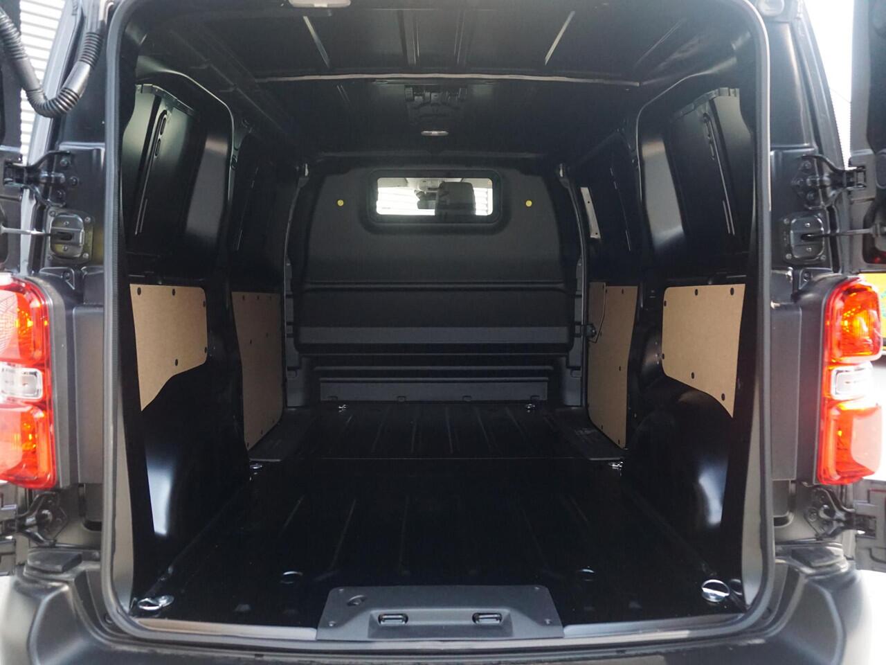 Opel VIVARO Electric L2 75 kWh | Apple Carplay | camera | parkeersensoren voor & achter | dodehoekwaarschuwing | Comfort tussenschot