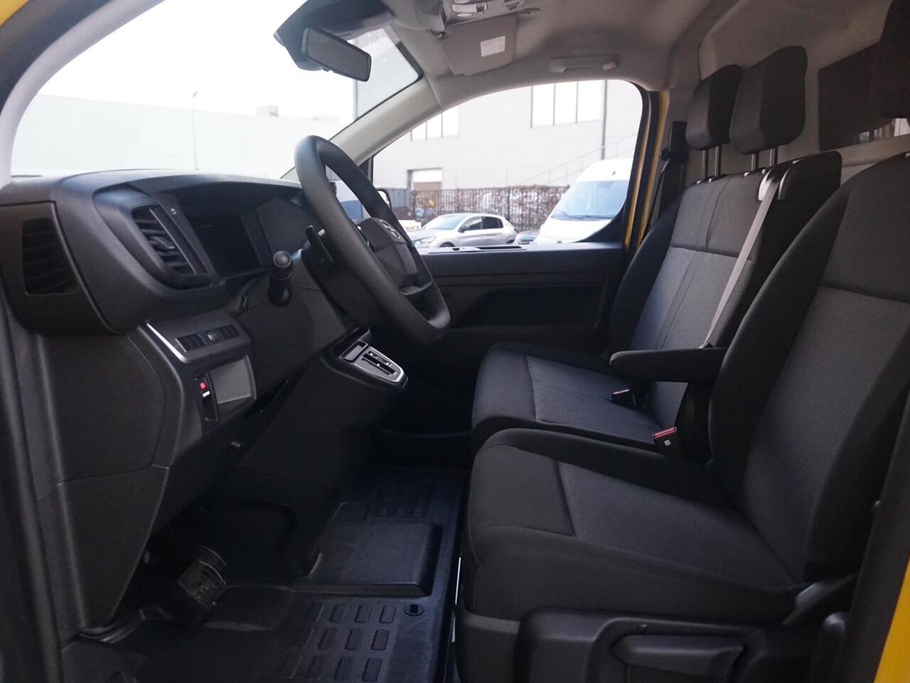 Opel VIVARO Electric L3 75 kWh | 0% rente | tot 8 jaar garantie | Apple Carplay | achteruitrijcamera | Comfort tussenschot | RAL1032