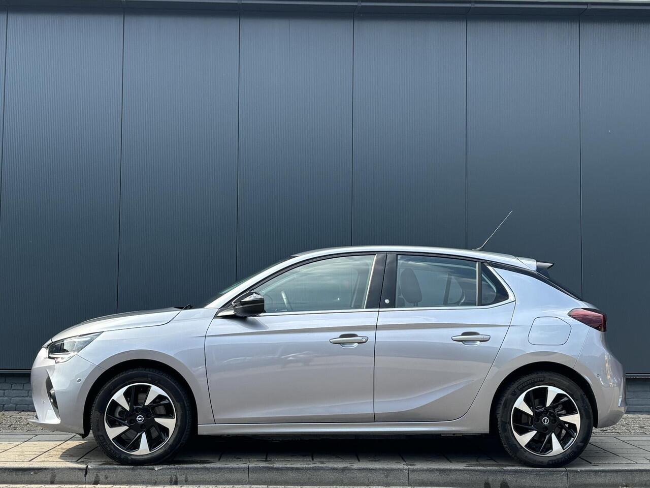 Opel e-Corsa Elegance EV 3-FASEN 50kWh 136pk | 11 KW BOORDLADER | PREMIUM PACK | 180° CAMERA+SENSOREN | NAVI PRO 10" | ISOFIX | DODEHOEK | DAB+ |